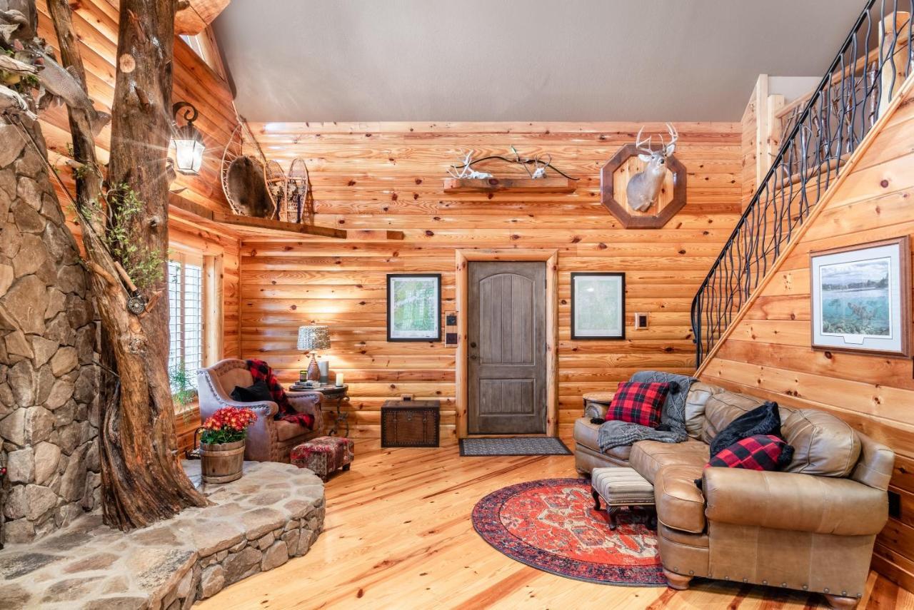 Iron Mountain Lodge - Beautiful Cabin With Forest & Mountain Views! Butler Extérieur photo