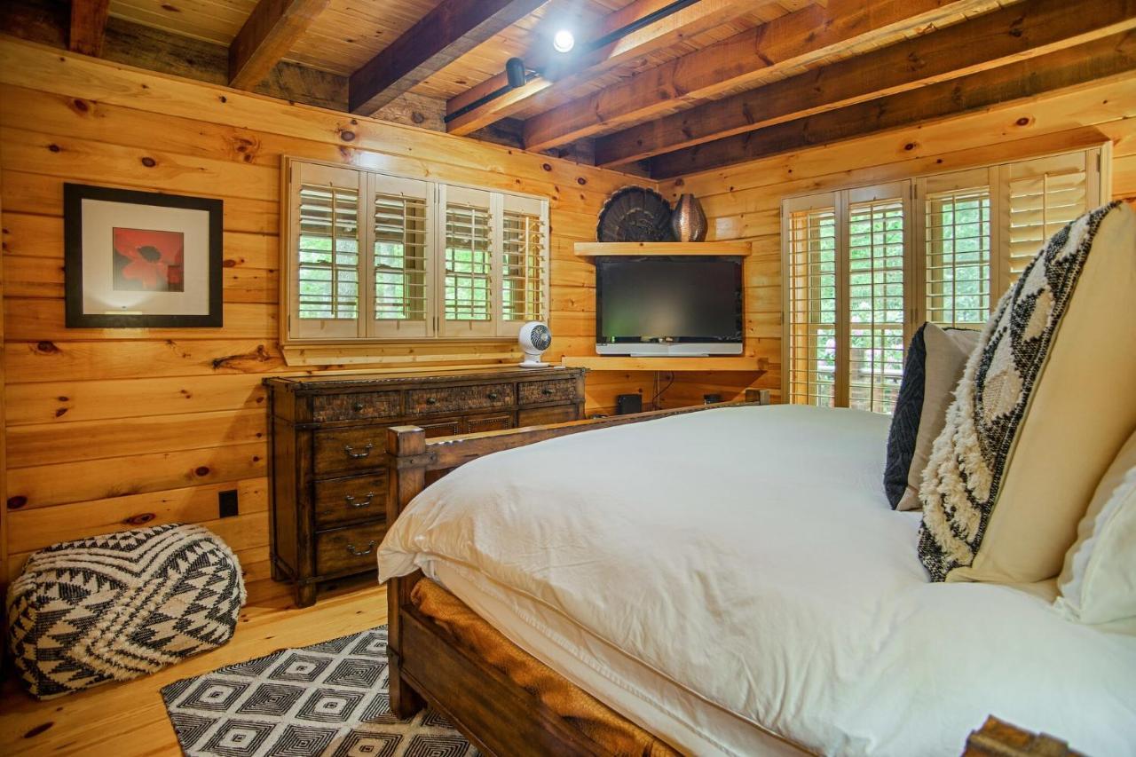 Iron Mountain Lodge - Beautiful Cabin With Forest & Mountain Views! Butler Extérieur photo
